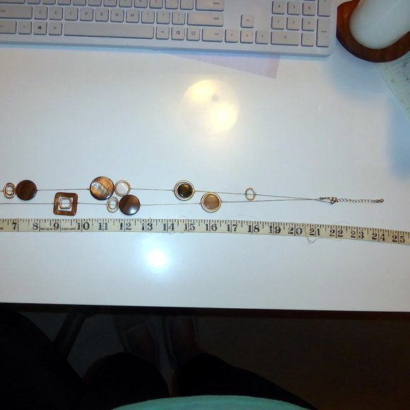 Deco Necklace - Picture 3 of 3